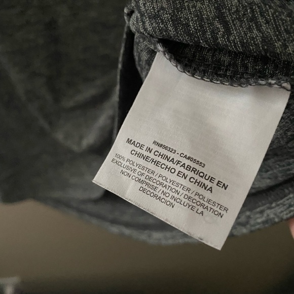 Women’s Nike Dri-Fit Gray Scoop Neck Short Sleeve Top Size Small - Picture 4 of 4